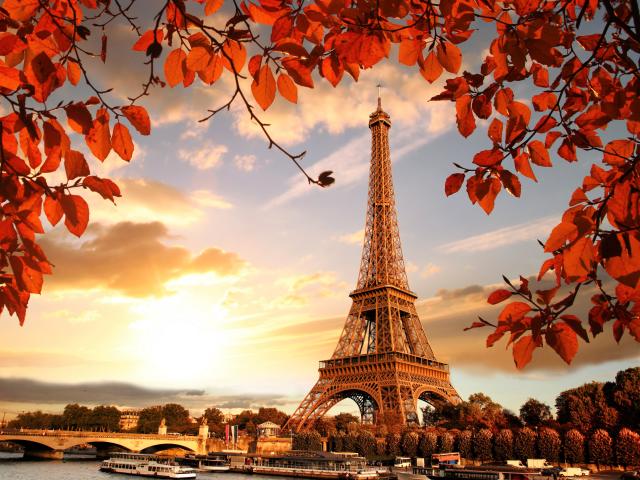 Eiffel Tower in Autumn France Paris Fall Wallpaper, HD City 4K
