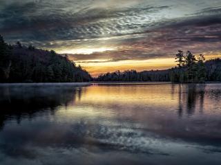 A Calm Lake at Sunset wallpaper