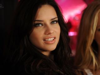 Adriana Lima Charming Wallpapers wallpaper