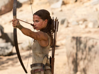 Alicia Vikander As Lara Croft In Tomb Raider wallpaper
