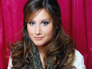 Ashley Tisdale Latest Hd Photo Collection wallpaper