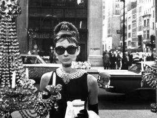 Audrey Hepburn In Goggles Hd Wallpaper wallpaper
