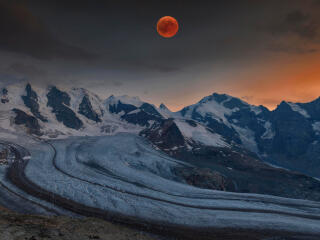 Blood Moon Bernina Range 8K Switzerland wallpaper