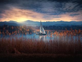 Boat In Lonely Lake wallpaper