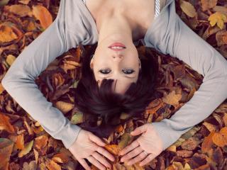 brunette, leaves, autumn Wallpaper