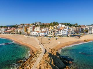 catalonia, resort, beach wallpaper