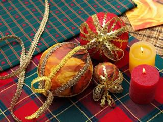 christmas decorations, candles, cloth wallpaper
