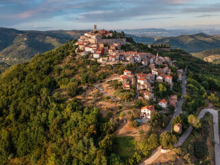 Croatian town Motovun Aerial View wallpaper
