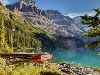 lake, boat, mountains wallpaper
