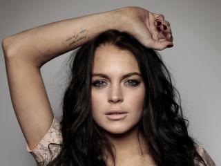 Lindsay Lohan Face Images wallpaper