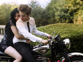 Robert Pattinson with Kristen Stewart on Bike Wallpaper