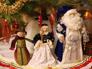 santa claus, snow maiden, snowman wallpaper