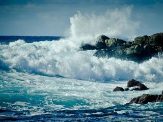 sea, waves, splashes wallpaper
