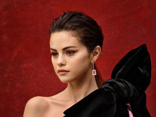Singer Selena Gomez 2021 wallpaper