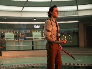 Tom Hiddleston in Loki Season 2 wallpaper