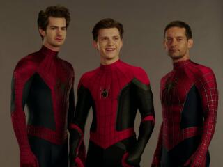 Tom Holland Andrew Garfield and Tobey Maguire Peter Parker Spider-Man wallpaper