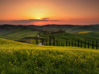 Tuscany 5k Photography wallpaper