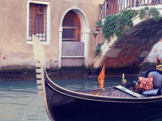 venice, gondola, canal wallpaper