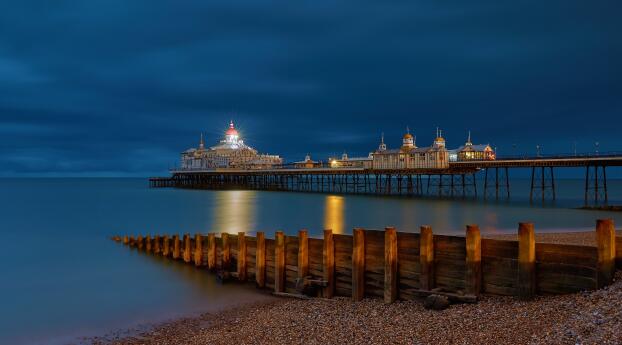 4K Eastbourne Pier Photography Wallpaper 1080x2048 Resolution