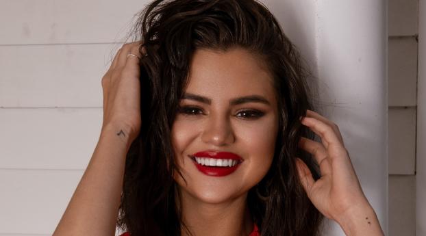 4K Selena Gomez 2019 Wallpaper 1792x798 Resolution