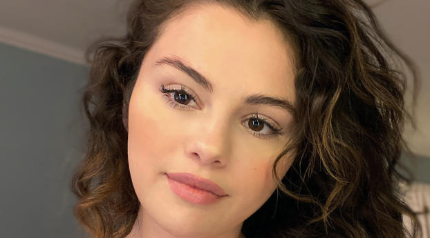 4K Selena Gomez without Makeup 2020 Wallpaper 1920x1080 Resolution