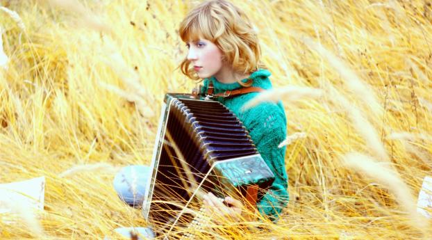 accordion, girl, field Wallpaper 480x854 Resolution