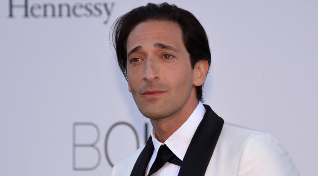 Adrien Brody HD Pictures Wallpaper 1676x1085 Resolution