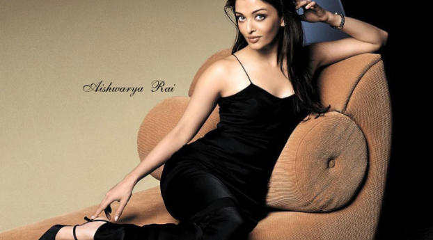 Aishwarya Rai In Black Dress HD Wallpaper 950x1534 Resolution