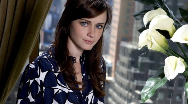 Alexis Bledel Simply Wallapapers Wallpaper 3440x1440 Resolution