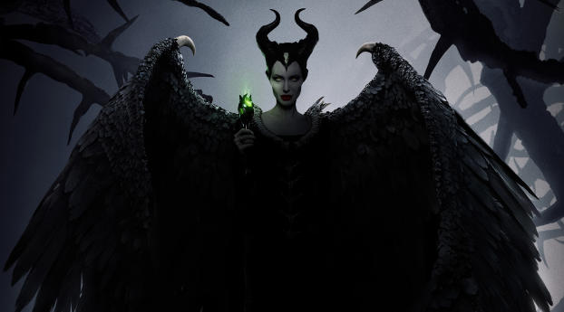 Angelina Jolie as Maleficent Wallpaper 864x480 Resolution