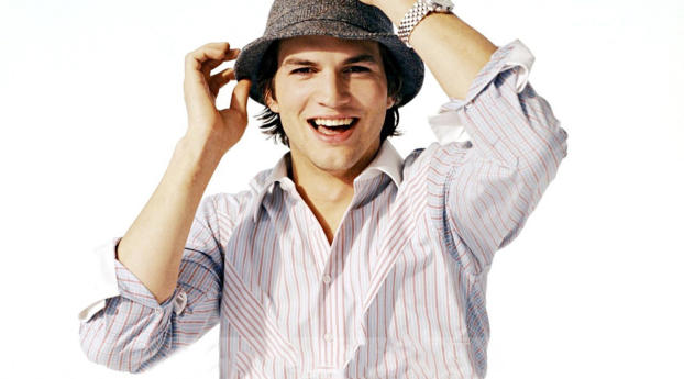 Ashton Kutcher In Hat wallpapers Wallpaper 1080x2280 Resolution