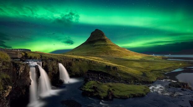 Aurora Borealis HD Waterfall Wallpaper