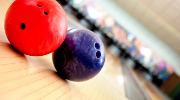 balls, bowling, game Wallpaper 1680x1050 Resolution