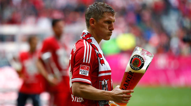 bastian schweinsteiger, midfielder, germany Wallpaper 480x484 Resolution