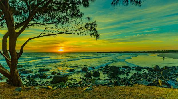 Beautiful Beach Sunset Wallpaper 240x400 Resolution
