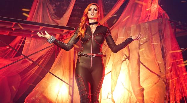 Becky Lynch WWE Halloween Photoshoot 2017 Wallpaper 640x960 Resolution