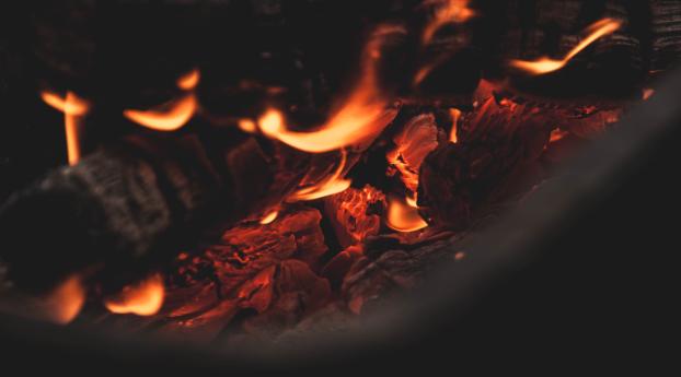 bonfire, fire, coals Wallpaper 3840x216 Resolution