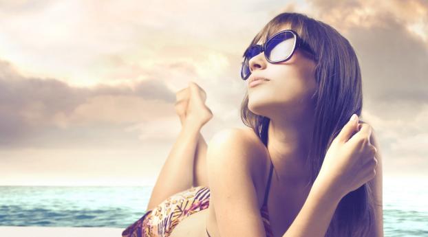 brunette, sky, sunglasses Wallpaper 3840x2400 Resolution