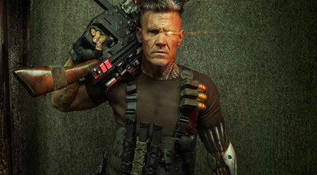 Cable Deadpool 2 Wallpaper 400x440 Resolution