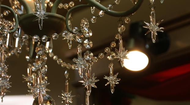 chandeliers, lighting, glass Wallpaper 1280x960 Resolution
