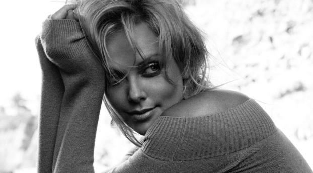 Charlize Theron Cute Photos Wallpaper 1440x900 Resolution