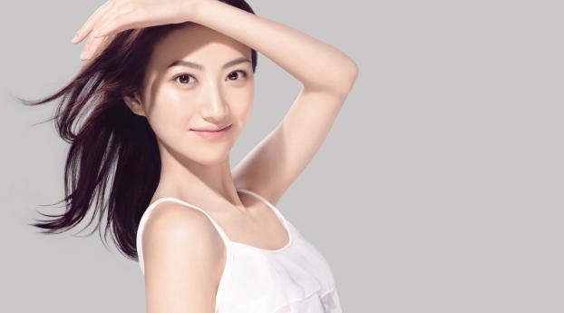 Chinese Actress Jing Tian Wallpaper 2048x1152 Resolution