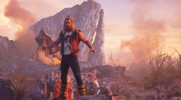 Chris Hemsworth Thor Love And Thunder HD Look Wallpaper