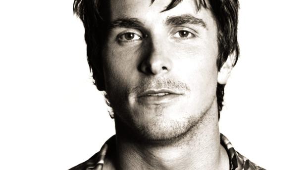 Christian Bale Images Wallpaper 640x960 Resolution