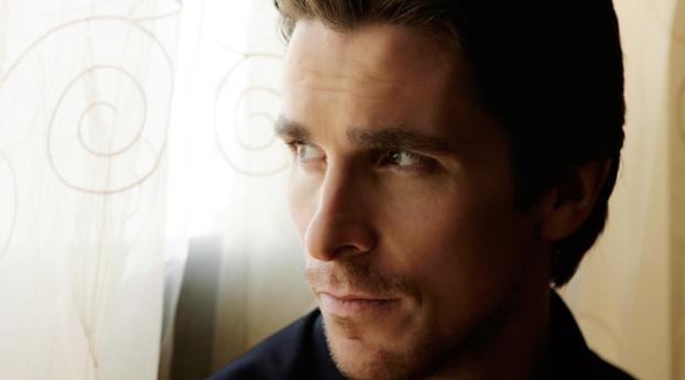 Christian Bale Pics Wallpaper 1336x768 Resolution