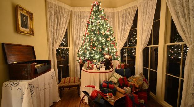 christmas tree, presents, sleigh Wallpaper 240x400 Resolution