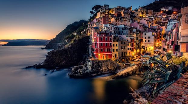 Cinque Terre Ligurian Sea Italy Wallpaper 1080x2300 Resolution