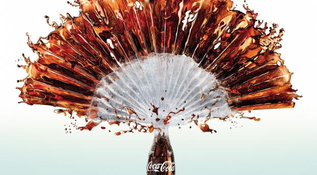 coca-cola, drink, spray Wallpaper 1450x550 Resolution
