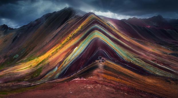 Colorful Mountain Wallpaper 208x320 Resolution