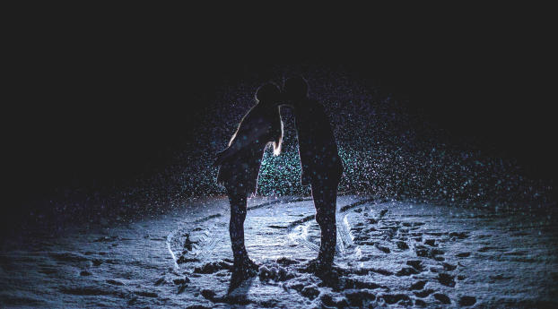 Cute Couples Amoled Wallpaper 1080x224 Resolution